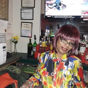 Meet your Posher, Vanessa